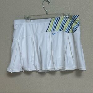 NWT Nike Dri-FIT Tennis Skort White Striped Waistband Size Large Outdoor Sports